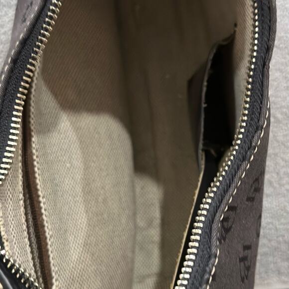 Dooney Bourke navy signature vintage handbag hobo shape great condition. 90’s - Picture 5 of 7